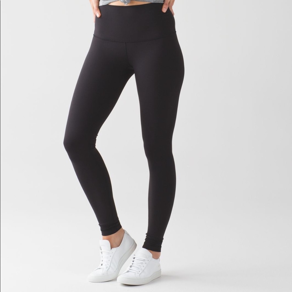 Dark Grey (looks black) LULU LEGGINGS❗️❗️❗️❗️